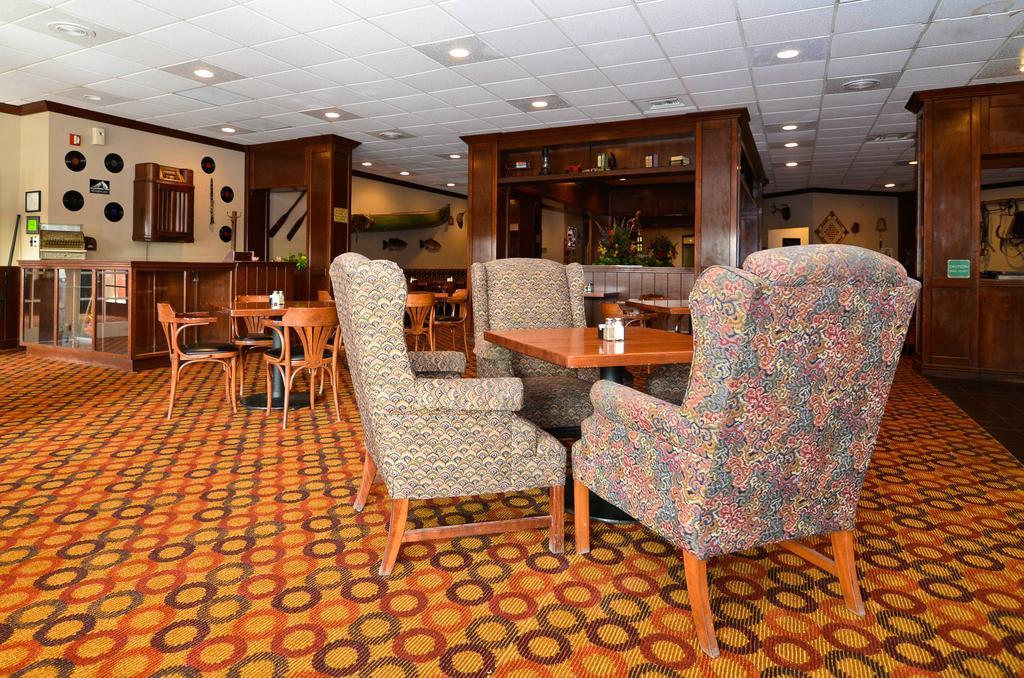 Red Lion Hotel Farmington Étterem fotó